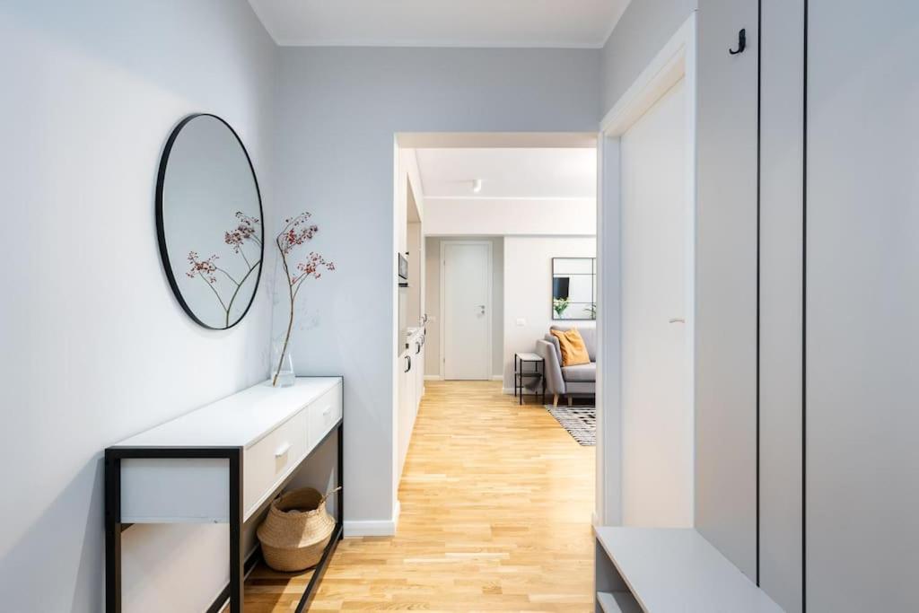 Sunny 2Br Flat - Top Location - Stunning Views ブカレスト エクステリア 写真